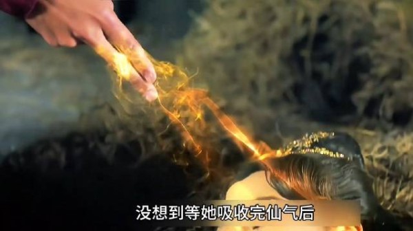 玉帝朝蜘蛛精吹了一口仙气，结果对方十月怀胎后竟生出唐三藏