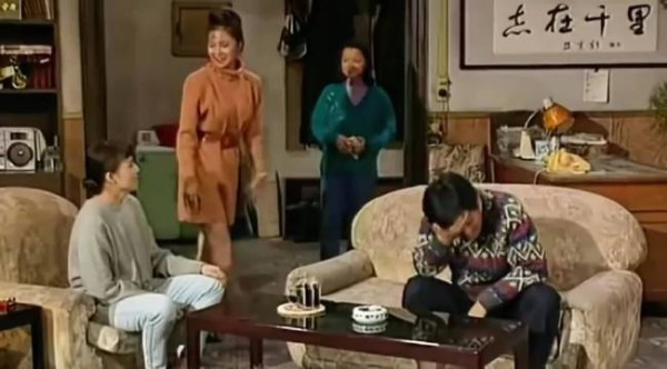 情景喜剧《我爱我家》片段
