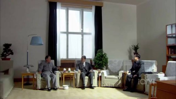 “示范效应是最重要的,他一选就选了最好的聪明得很,这都有这个大”