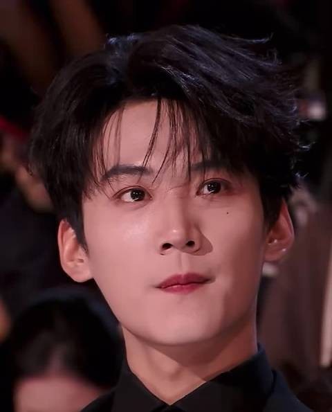 不是没人懂宋威龙吗 我滴妈啊