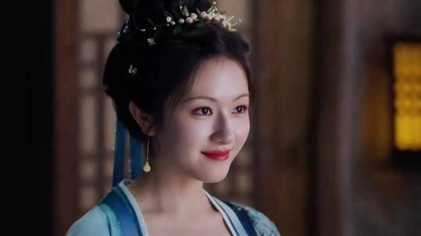 秦莞清醒独立,燕迟默默守护,为世子殿下心动