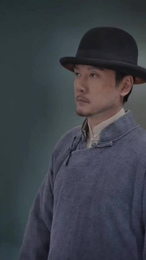 冯绍峰新剧角色眼瞎腿瘸被昔日旧部欺辱，破碎感拉满