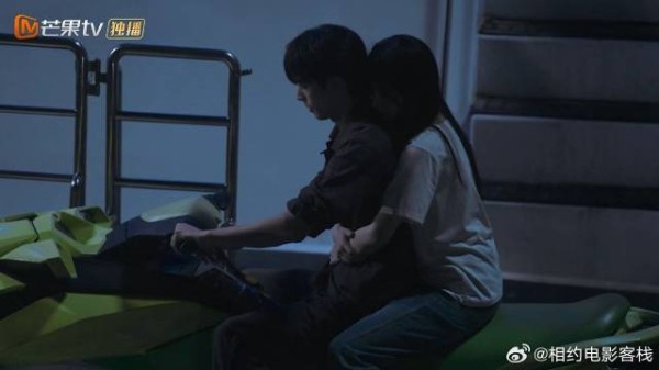 陈异拼命救下苗靖，舍不得她受伤，前方高能