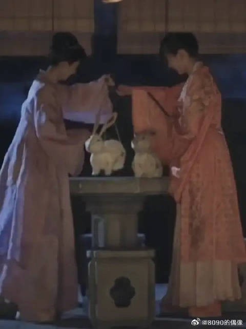 做姑娘的时候才是最幸福的，等做了大娘子可就没那么轻松了
