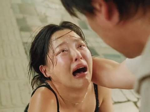 你替我坐牢五年，我捅你一刀 既是报恩也是还债