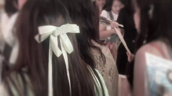 李昀锐生日见面会双向奔赴，治愈感拉满