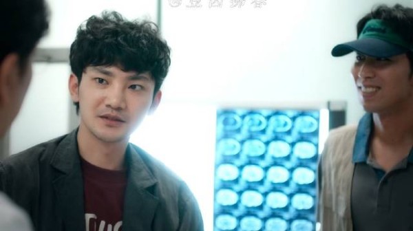 这个小兵兵就是很萌呀!所有人吃一口来