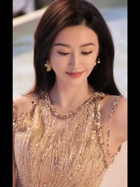 景甜这么美的人,为什么就遇不到好男人呢?豪门是女星的梦吗?