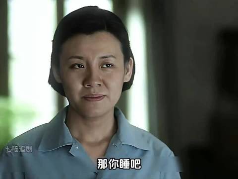 守候半生终等来求婚,德华一路喜极而泣看哭观众