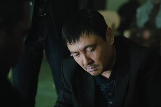 龙餐馆主角徐福出国打工还债,真实感更戳人