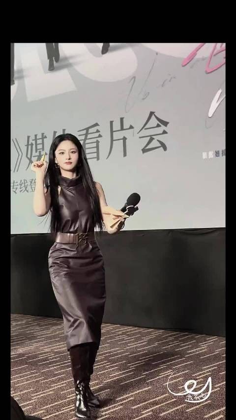这群女飞姐姐都太美了,看完一定会爱上,姐姐你飞到我心上了