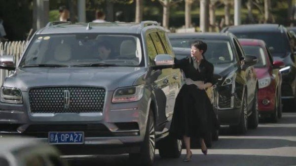 海清咏梅走路节奏诠释人物性格