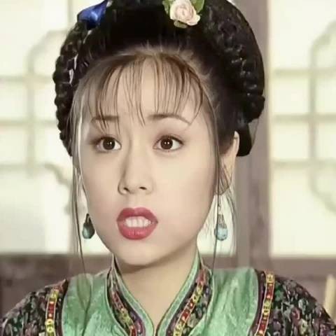 心如早期演戏标志性动作点头歪头 窦漪房的时候不点了