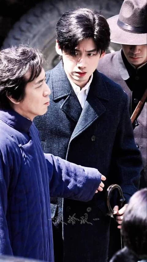 白敬亭×战争和人 拍到童家霆沧桑的戏份了，但怎么还是帅