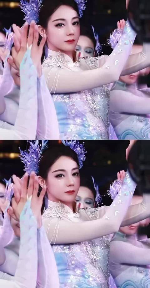 迪丽热巴化身江豚公主，展现宜宾生态之美