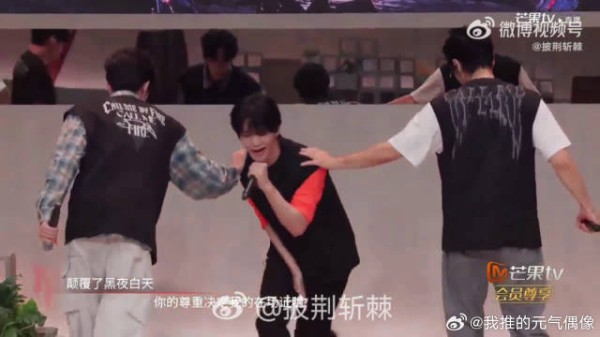 三公小考挖到宝，张卓尔邵子恒接力高音互相托举，听着特别有感染力