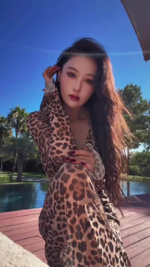 张馨予 度假大片
