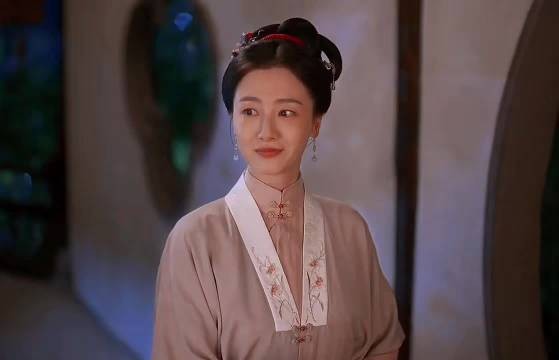 九皋在玉蝉面前看起来好害羞呀~这对也好好磕! 兰香如故