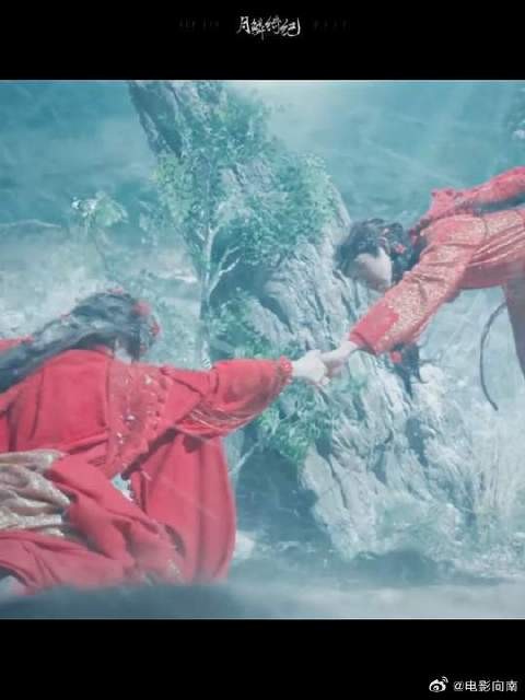 钉住自己的手,炙热的爱意早已回答了原来的问题