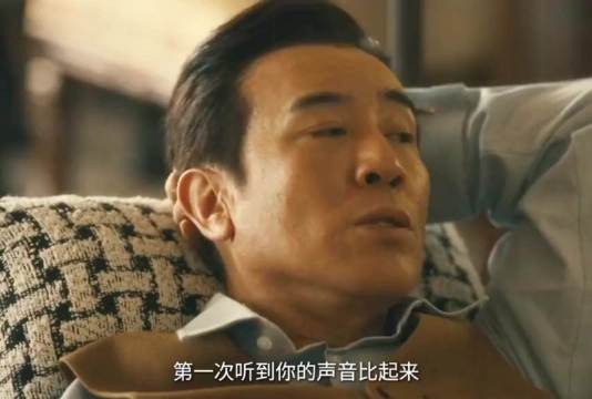 上位者的体贴在于细节尊重而非俯身施舍