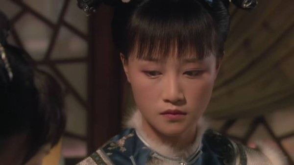 甄嬛害怕后宫纷争，开始装病避宠