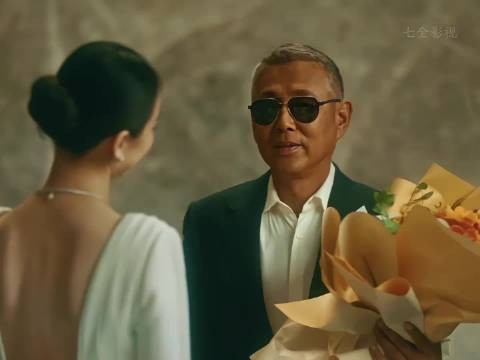 女人这辈子最大的幸福是，找到一个宠你的男人…