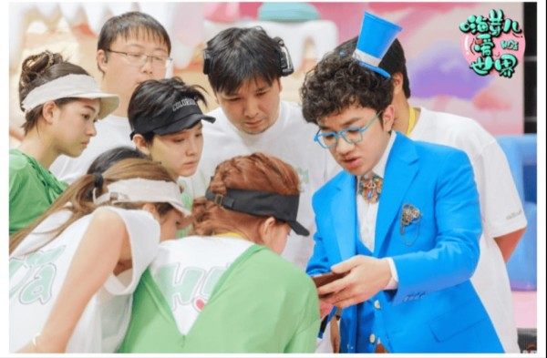 王祖蓝突然宣布迎“第三个孩子”!秘密筹备3年,真实身份曝光太意外