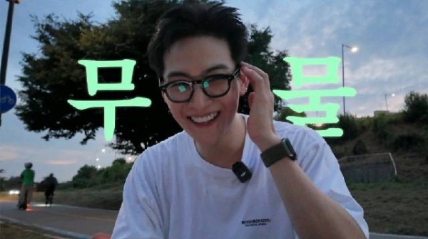 528hzkr油管更新小林. 「 在范啊来玩吧 EP.01 请随便问吧! 」