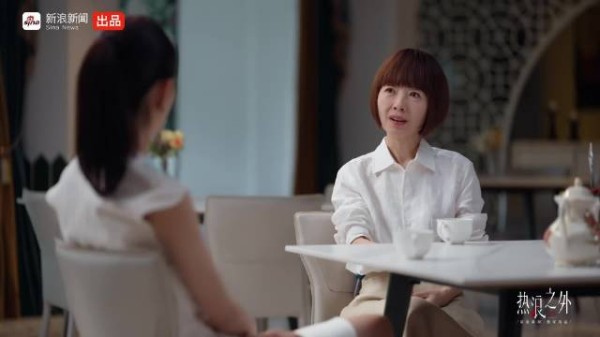 5.鲁豫对谈佟丽娅,探讨女性成长议题,讲述如何在多重身份中守住内心的本真