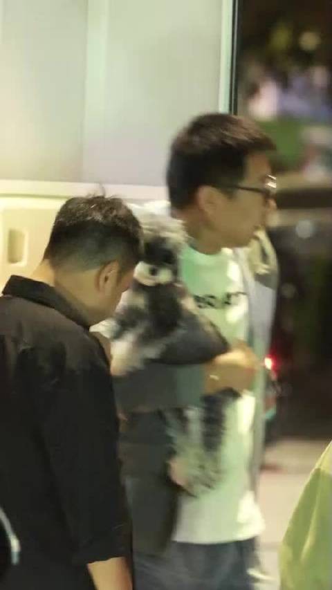 貌美女星 我也想撸呆呆 小尾巴好可爱