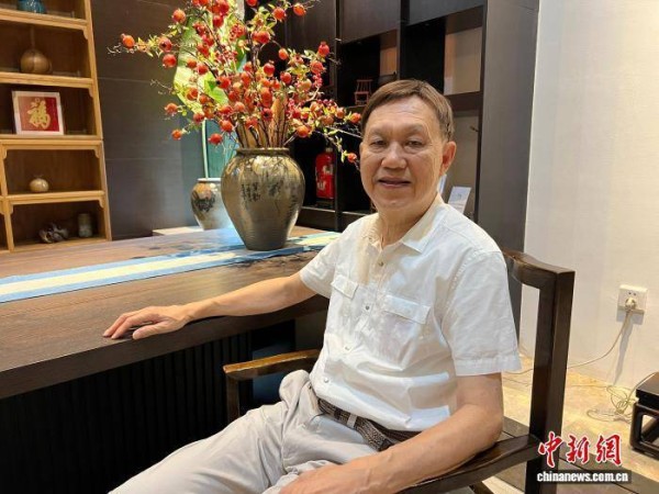 台湾诗人方明的“两岸诗缘”