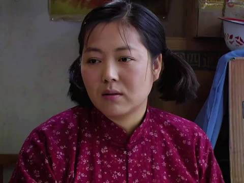 城里婆婆被迫答应农村儿媳住在家里，但只能住在阳台上！
