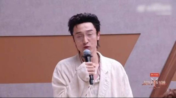王传君直言颜安是最好的队长