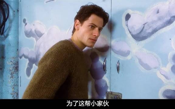 库伊拉出狱后豪掷千金收容流浪狗，竟是阴谋开端