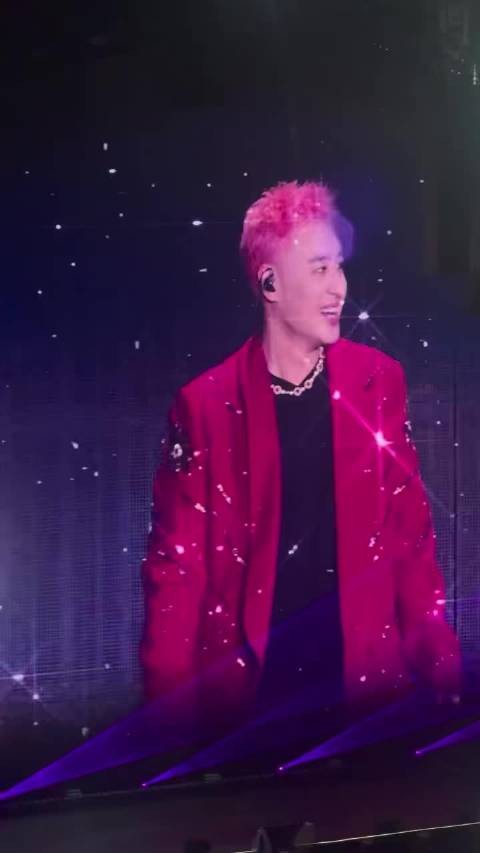 潘玮柏<a target=