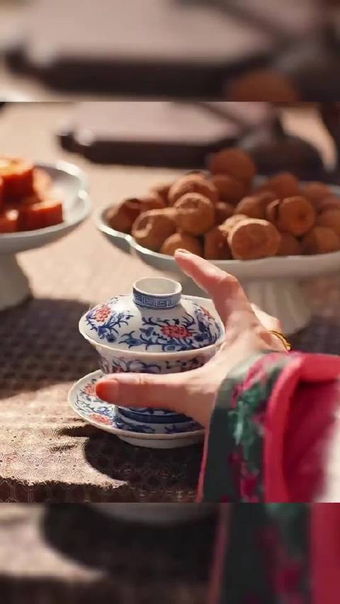 李梦演技好相貌好,但爱穿丑衣服