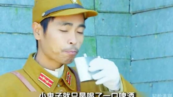 鬼子跟踪八路，被识破后，当场干掉！