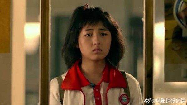 女孩意外发现母亲，竟给自己找了后爸，当场崩溃了