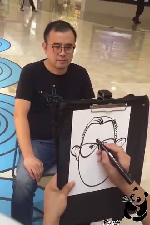 最喜欢这种人物简笔，几笔就勾勒出人物特性