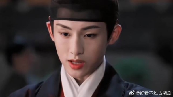 亲爹出殡当天，心爱的女孩嫁给了别人，最终叶限终身未娶