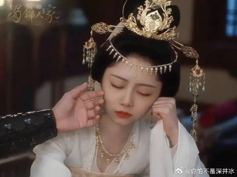 季英英和杨静澜!定会一起回家!