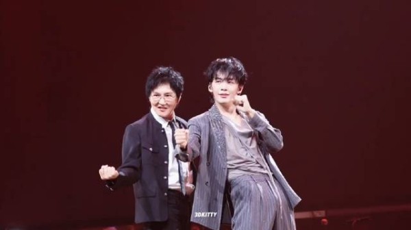 王赫野×孙楠演唱会现场跳《24个比利》