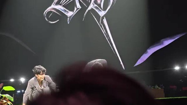 这才是披哥理想售后，孙楠王赫野演唱会再跳舞，快乐直接加倍