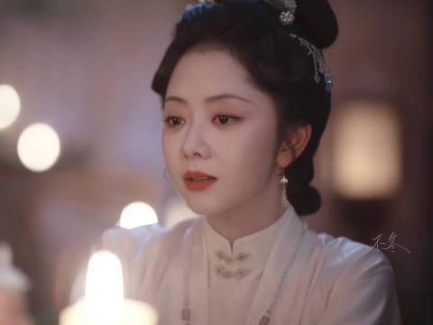 这个世界上不会再有人记得沈嘉兰的生辰了 谭松韵｜兰香如故