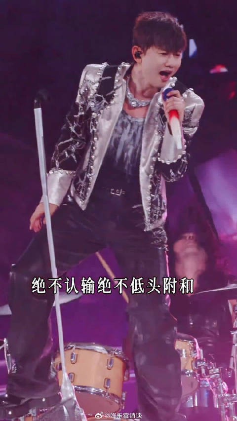 时光列车停靠中原大地，张杰郑州国庆<a target=