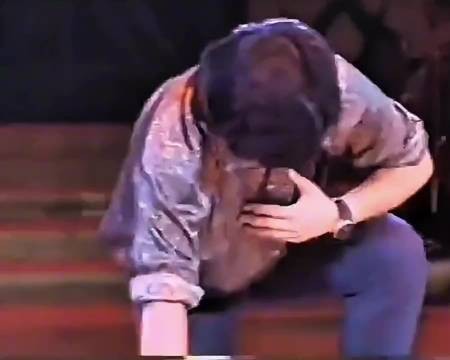 回顾1991年刘欢老师的这场演出，依旧让人揪心…