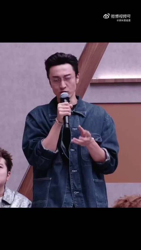 王传君夸人走心细腻,欣赏曾辉米卡