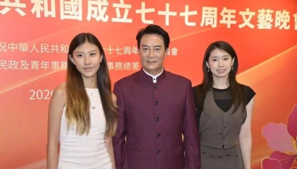 香港资深艺人刘锡明父女同框,新戏将演爷孙,女儿刚入行将物色经理人