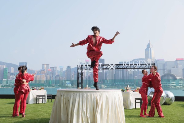 香港芭蕾舞团2027年进驻西九演艺中心,新作《敦煌:溯光行》将迎世界首演