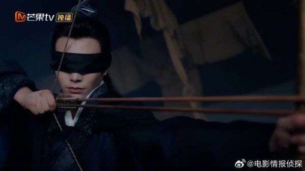 阁领蒙眼射箭 超凡武艺化解危机,动作丝滑帅翻全场